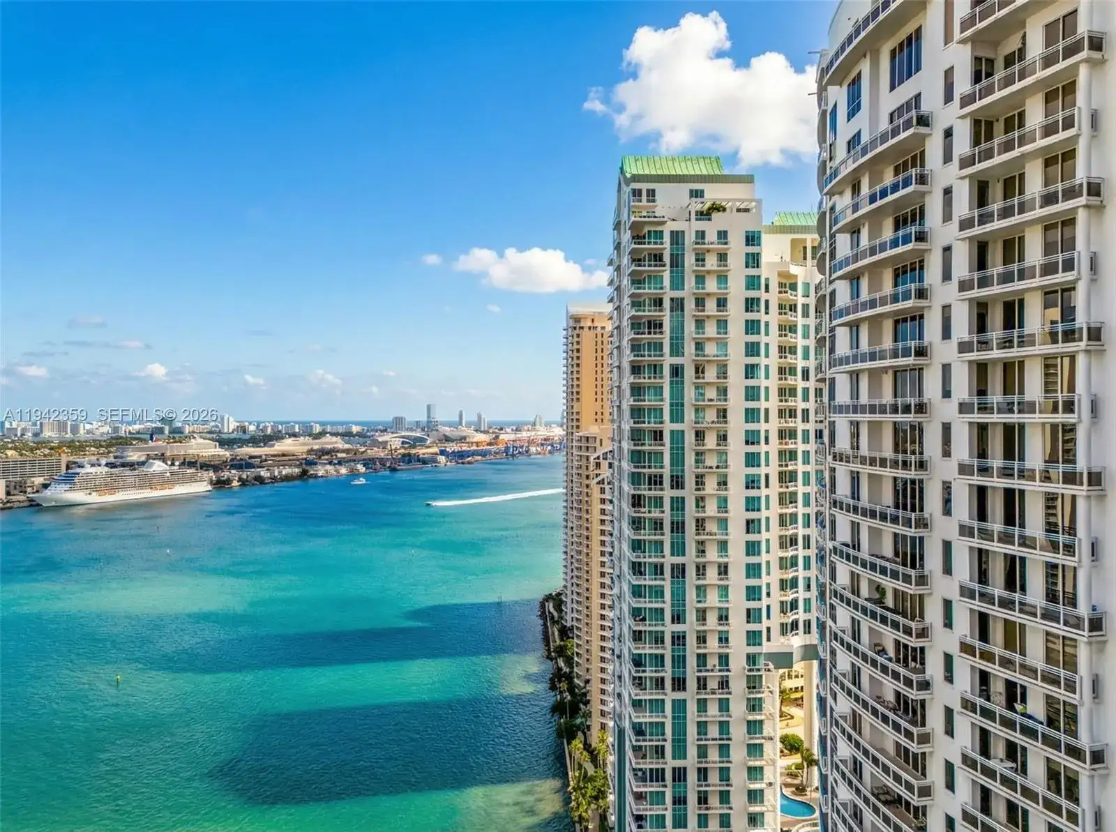 901 Brickell Key Blvd # 3206, Miami FL 33131 photo 2