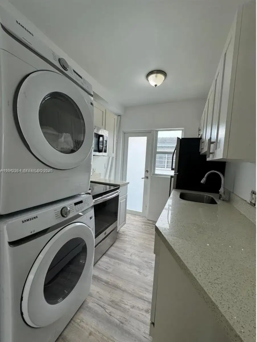 1248 Marseille Dr # 4, Miami Beach FL 33141 photo 4