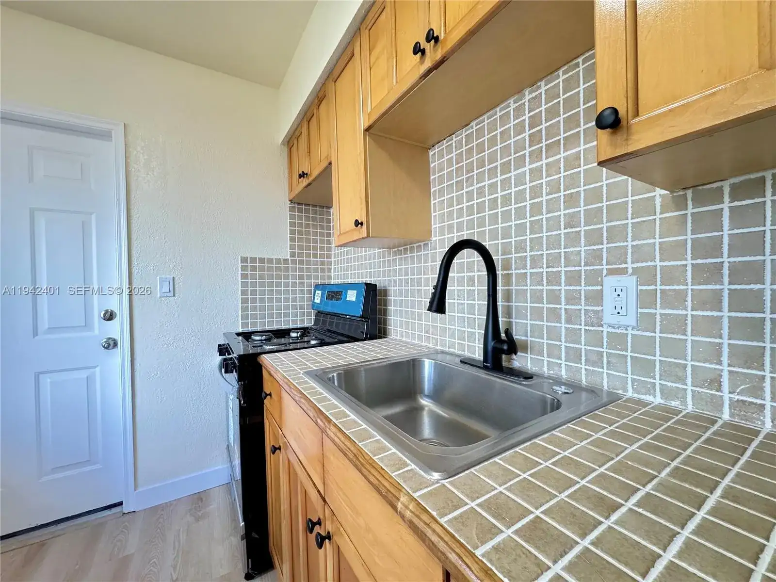 715 NE 122 St # 4, North Miami FL 33161 photo 5
