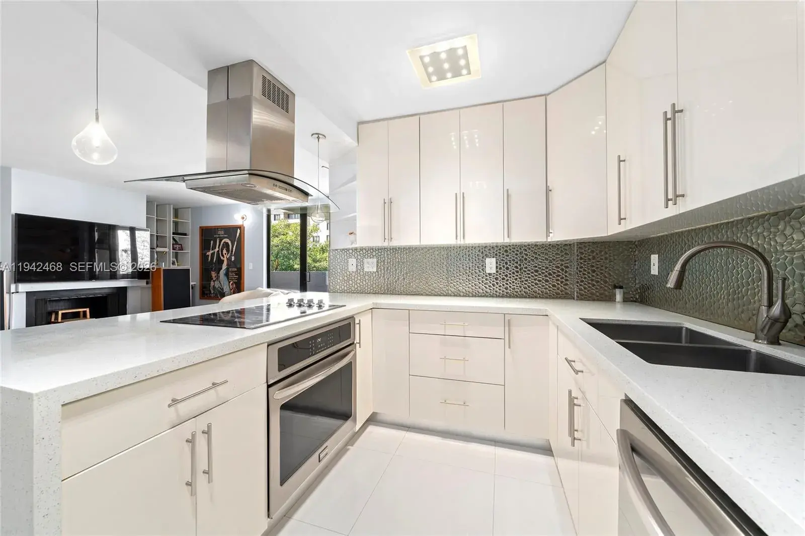 161 Crandon Blvd # 419, Key Biscayne FL 33149