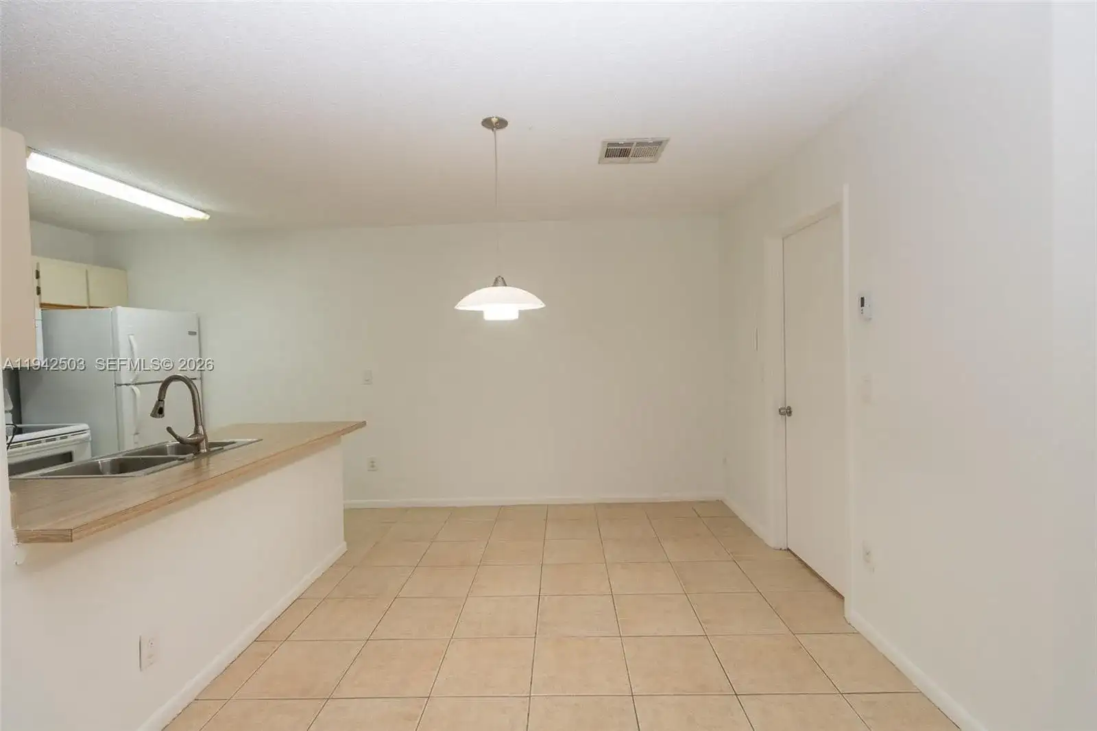 18328 NW 68th Ave # P, Hialeah FL 33015 photo 5