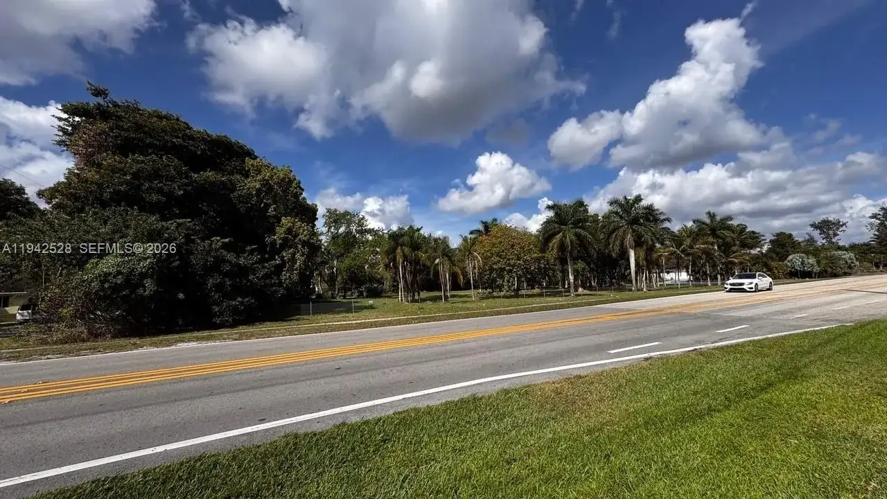 1615 Hiatus Rd, Davie FL 33325 photo 2