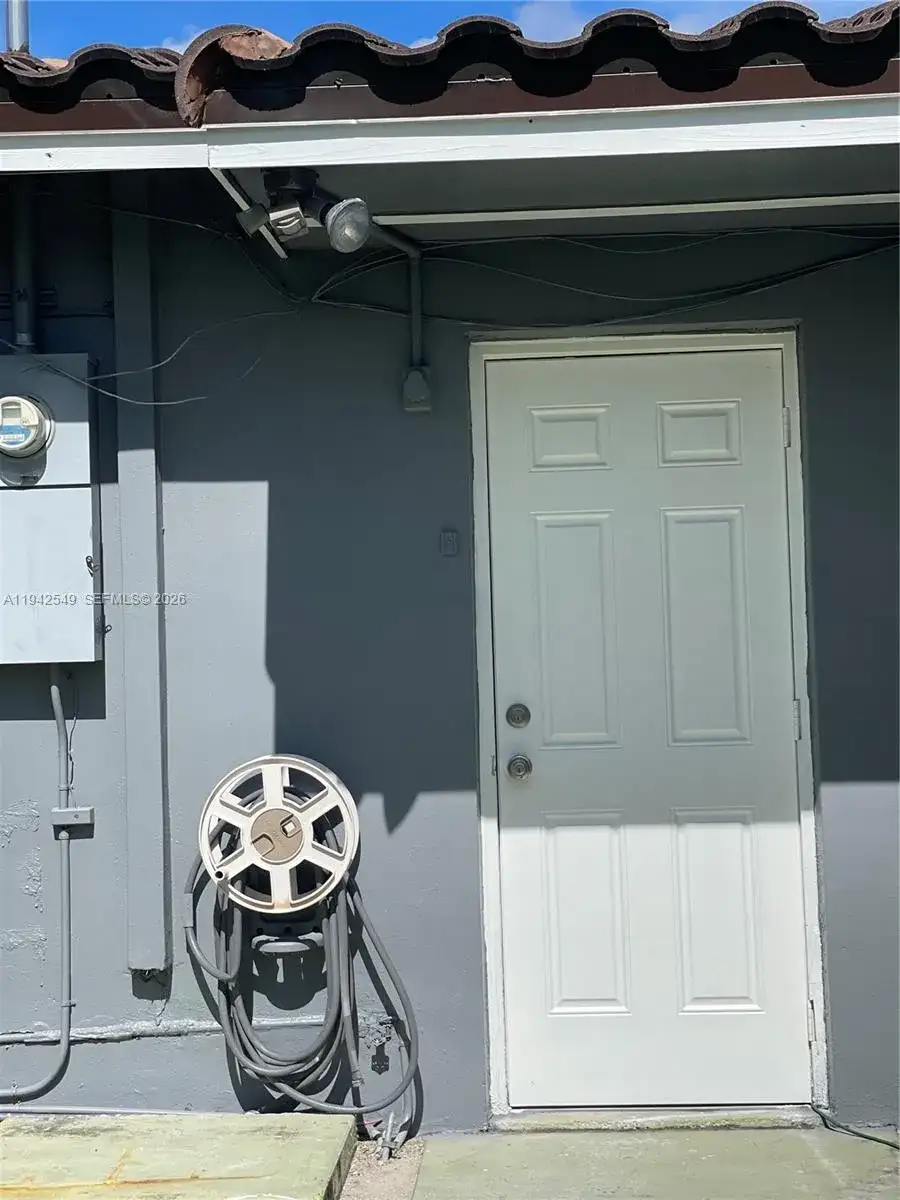 11080 SW 62nd Ter, Miami FL 33173 photo 3