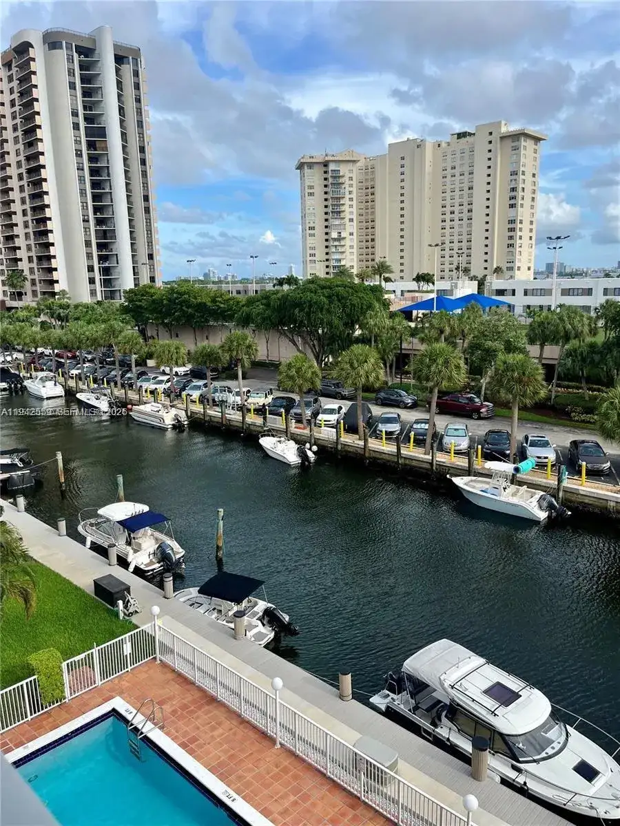 1650 NE 115th St # 507, Miami FL 33181 photo 5