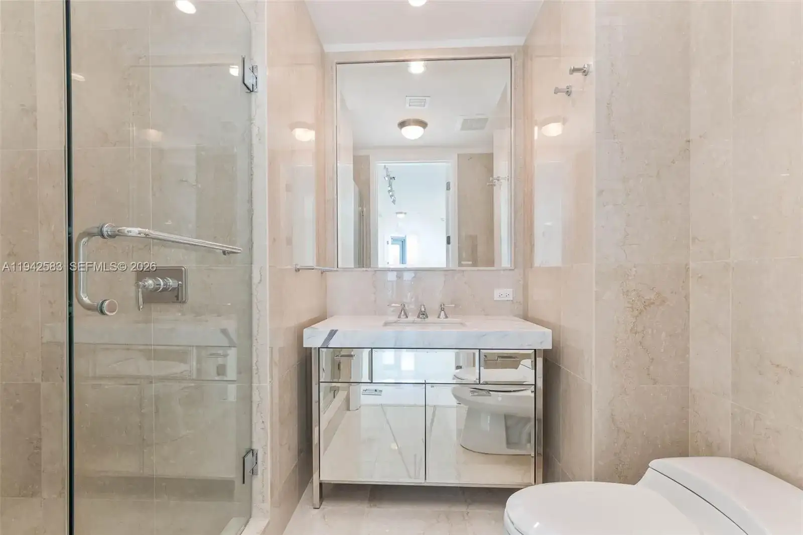 17475 Collins Ave # 2003, Sunny Isles Beach FL 33160 photo 4