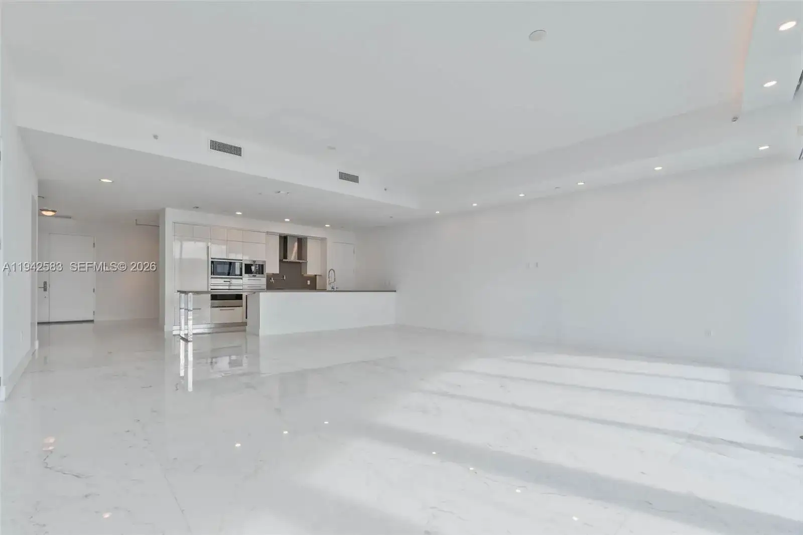 17475 Collins Ave # 2003, Sunny Isles Beach FL 33160 photo 5