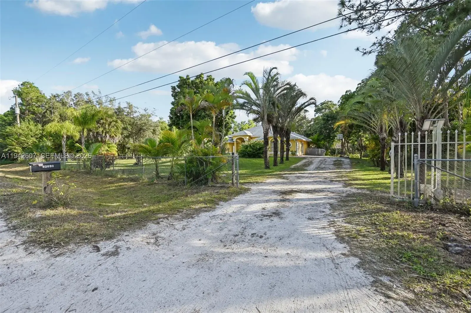 12878 N 77th Pl N, Palm Beach FL 33412