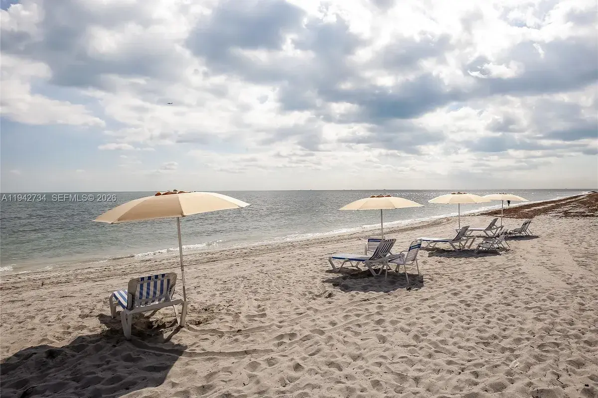 1121 Crandon Blvd # E503, Key Biscayne FL 33149