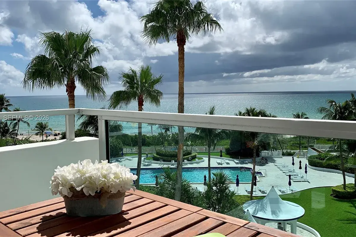 5161 Collins Ave # 715, Miami Beach FL 33140