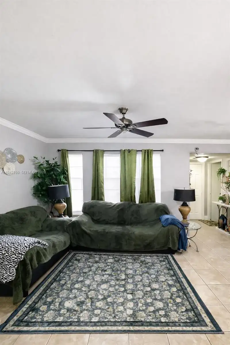 2450 NW 85th Ave, Sunrise FL 33322 photo 3