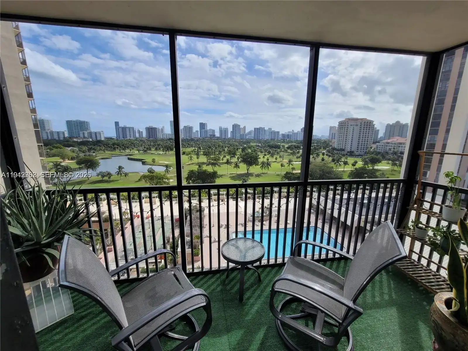 20301 W Country Club Dr # 1124, Aventura FL 33180 photo 4