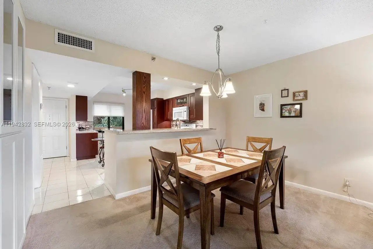 2200 S Cypress Bend Dr # 406, Pompano Beach FL 33069 photo 4
