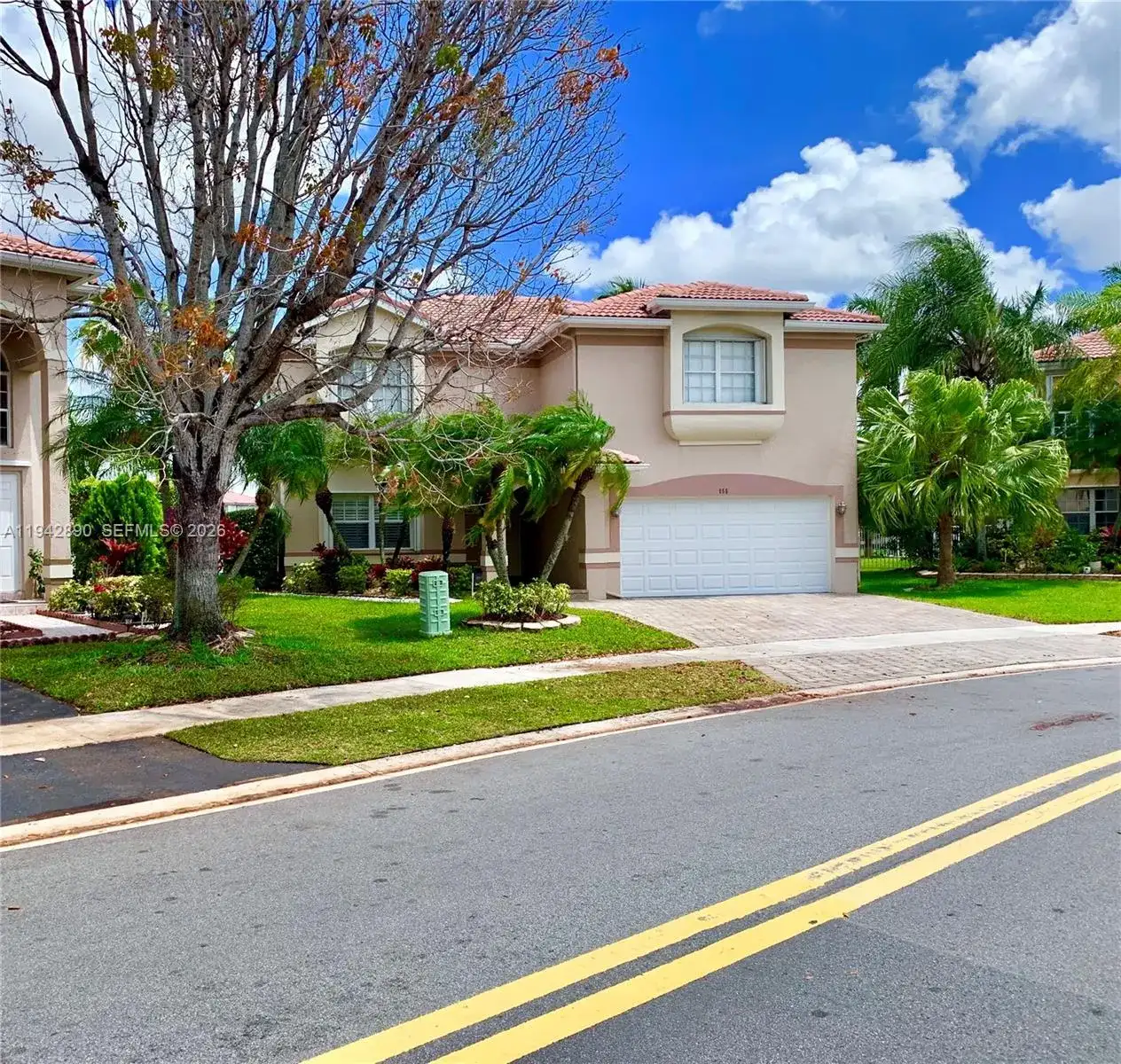 155 Granada Ave, Weston FL 33326 photo 4
