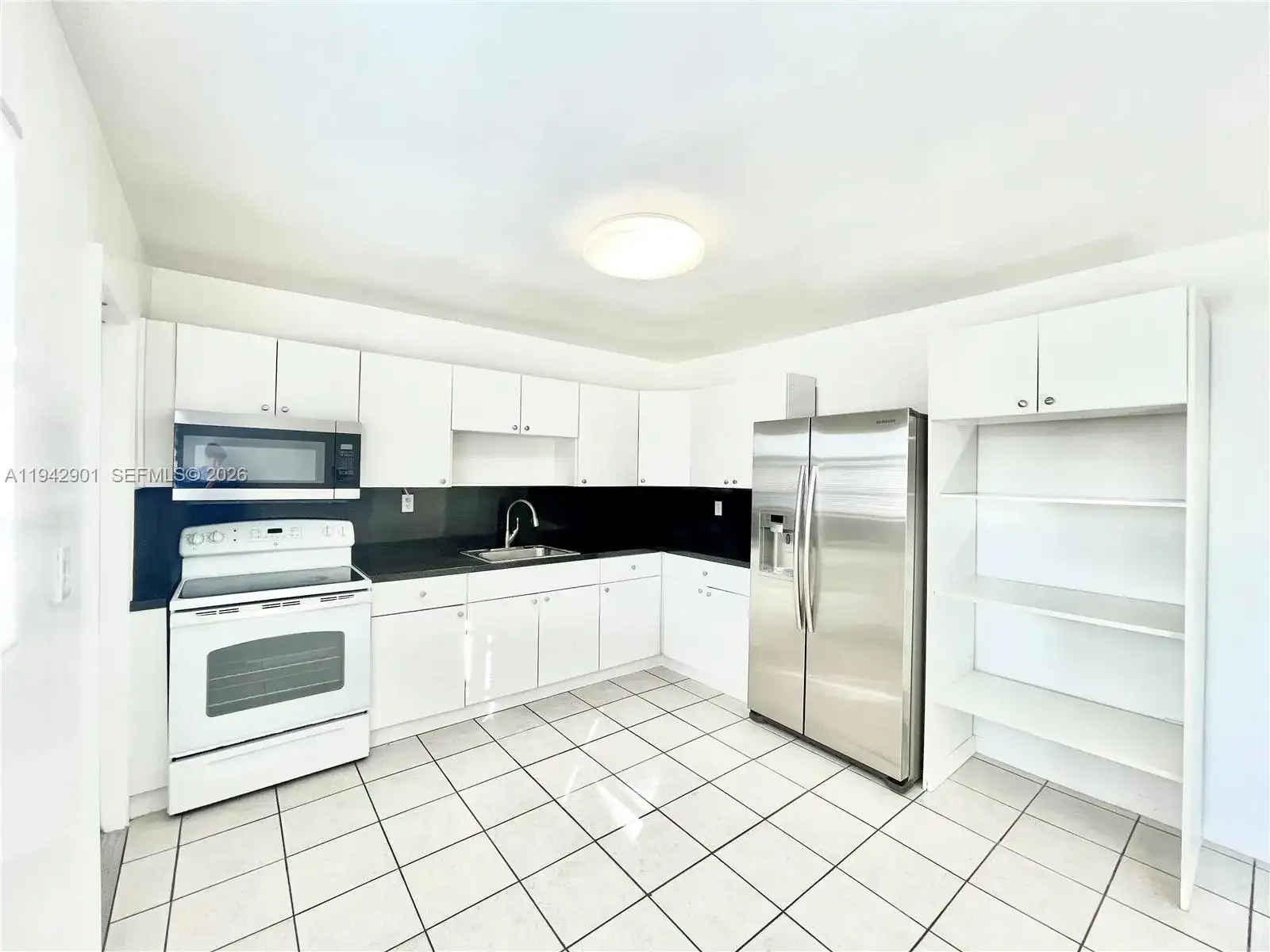 18715 Atlantic Blvd # 18715, Sunny Isles Beach FL 33160 photo 5