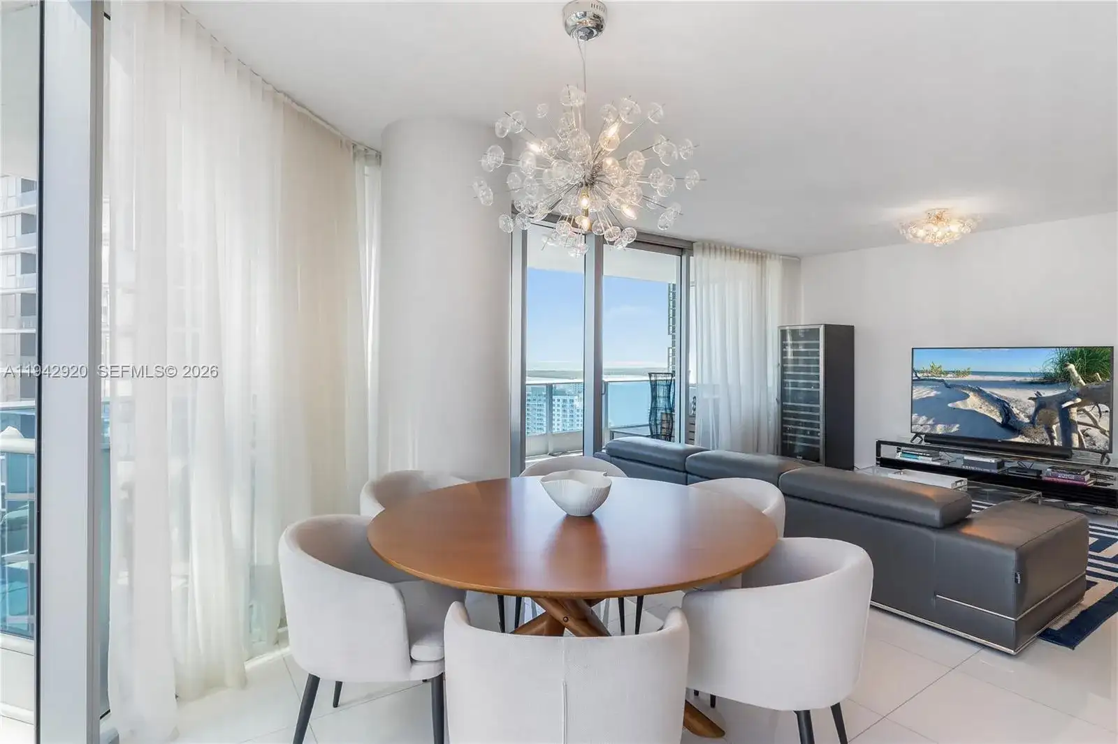 200 Biscayne Boulevard Way # 4101, Miami FL 33131 photo 5