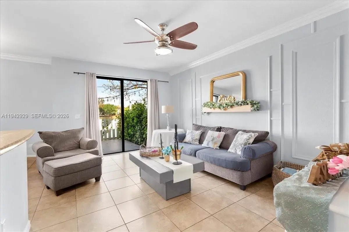 561 NE 33rd Ter, Homestead FL 33033