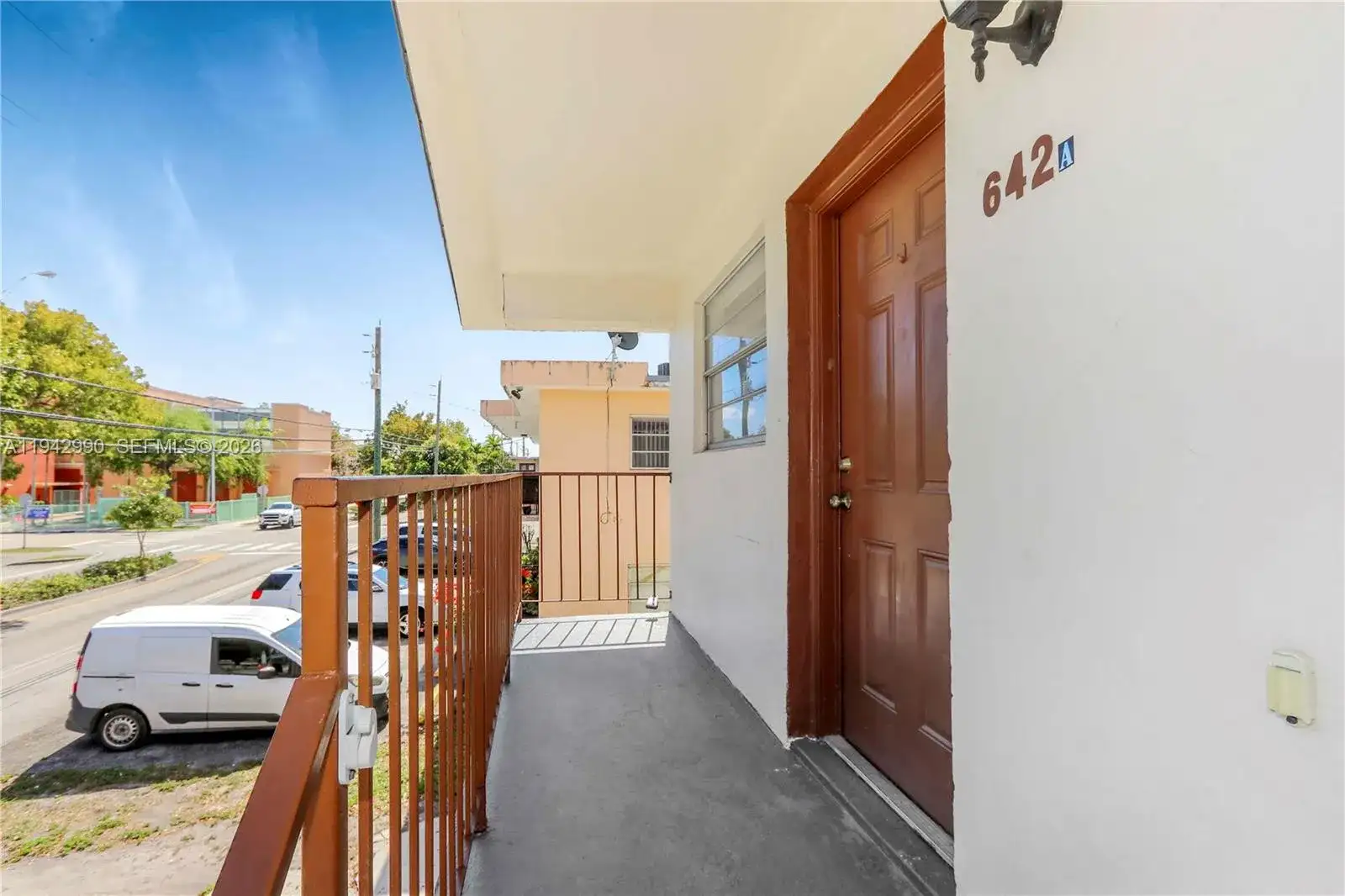642 E 2nd AV # A, Hialeah FL 33010 photo 2
