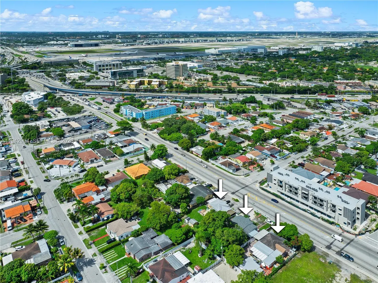 871 SE 8th Ave, Hialeah FL 33010