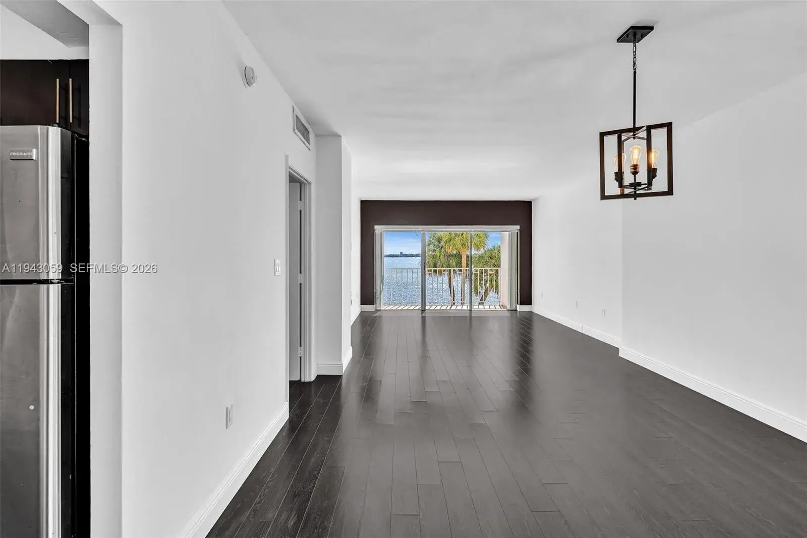 500 Bayview Dr # 228, Sunny Isles Beach FL 33160