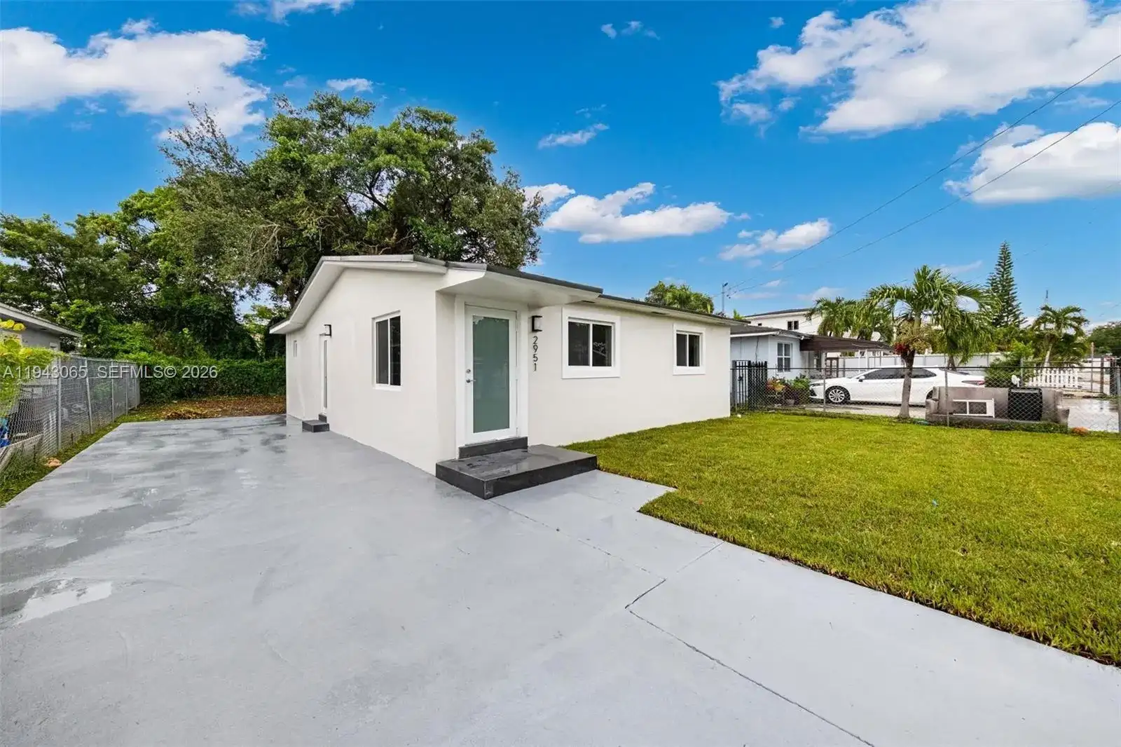 2951 NW 47th St, Miami FL 33142 photo 3