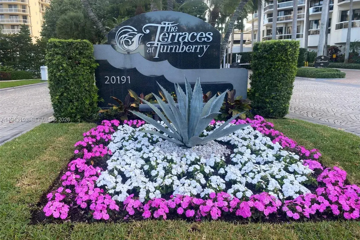 20191 E Country Club Dr # 911, Aventura FL 33180