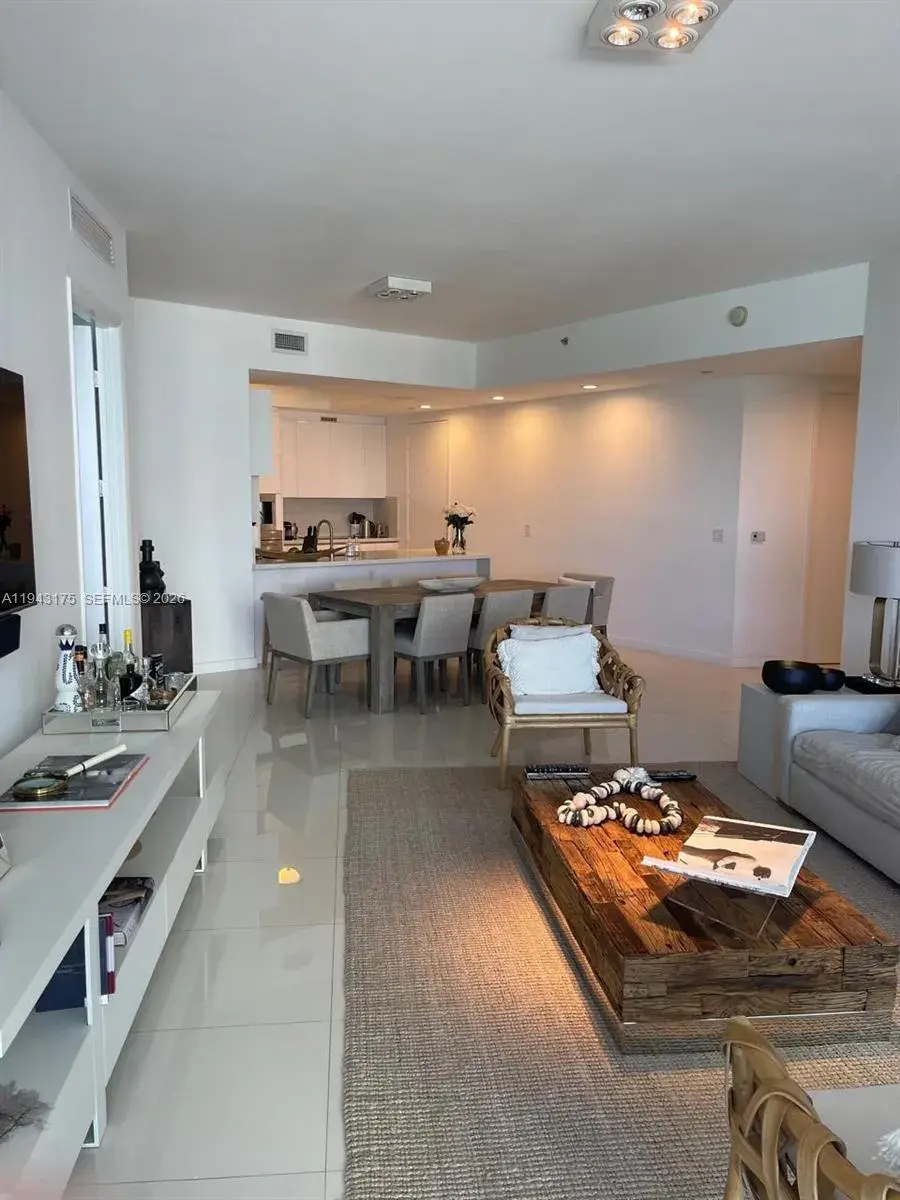 15811 Collins Ave # 803, Sunny Isles Beach FL 33160