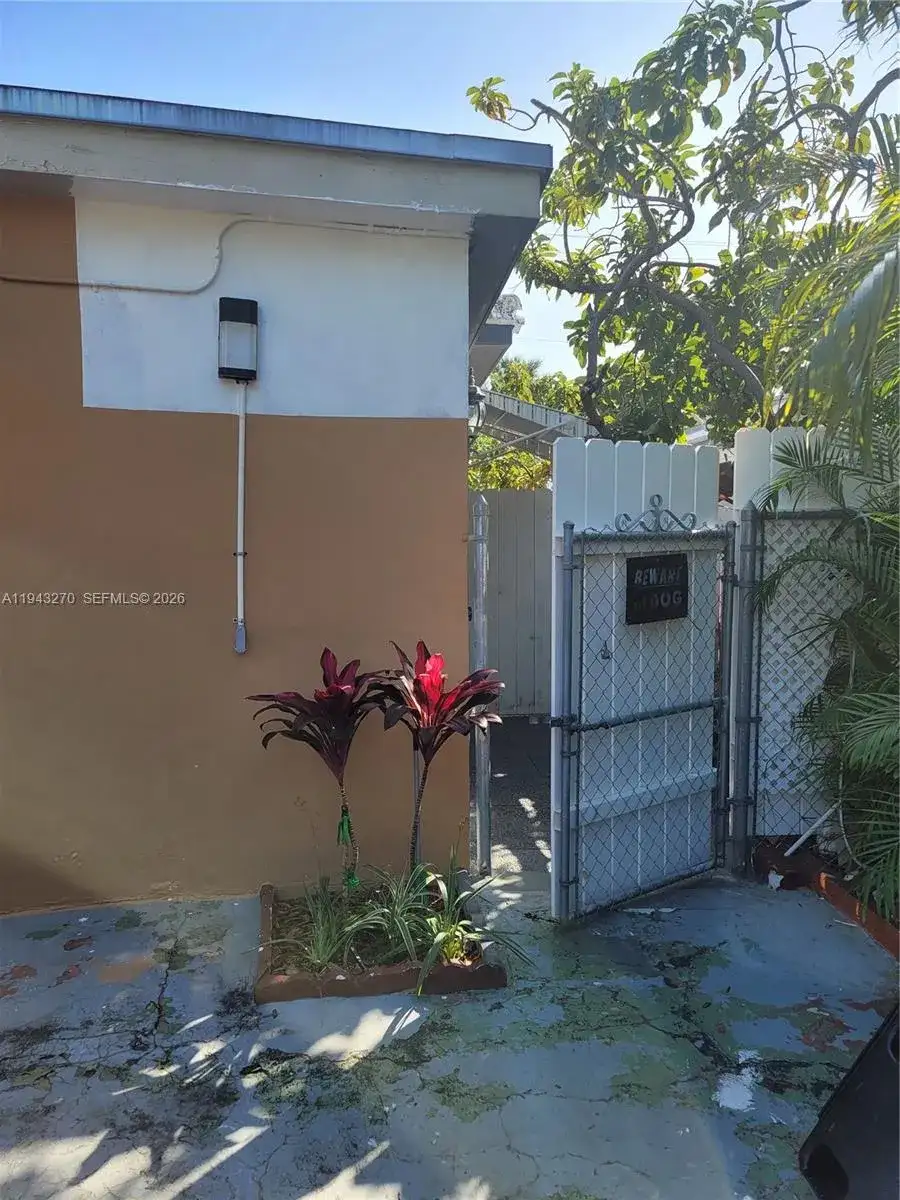 7545 Mutiny Ave # 2, North Bay Village FL 33141 photo 3