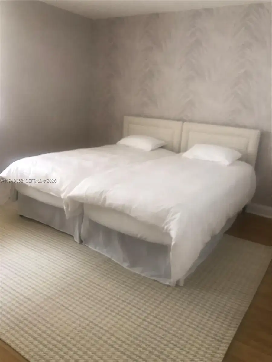 10185 Collins Ave # 1016, Bal Harbour FL 33154 photo 4