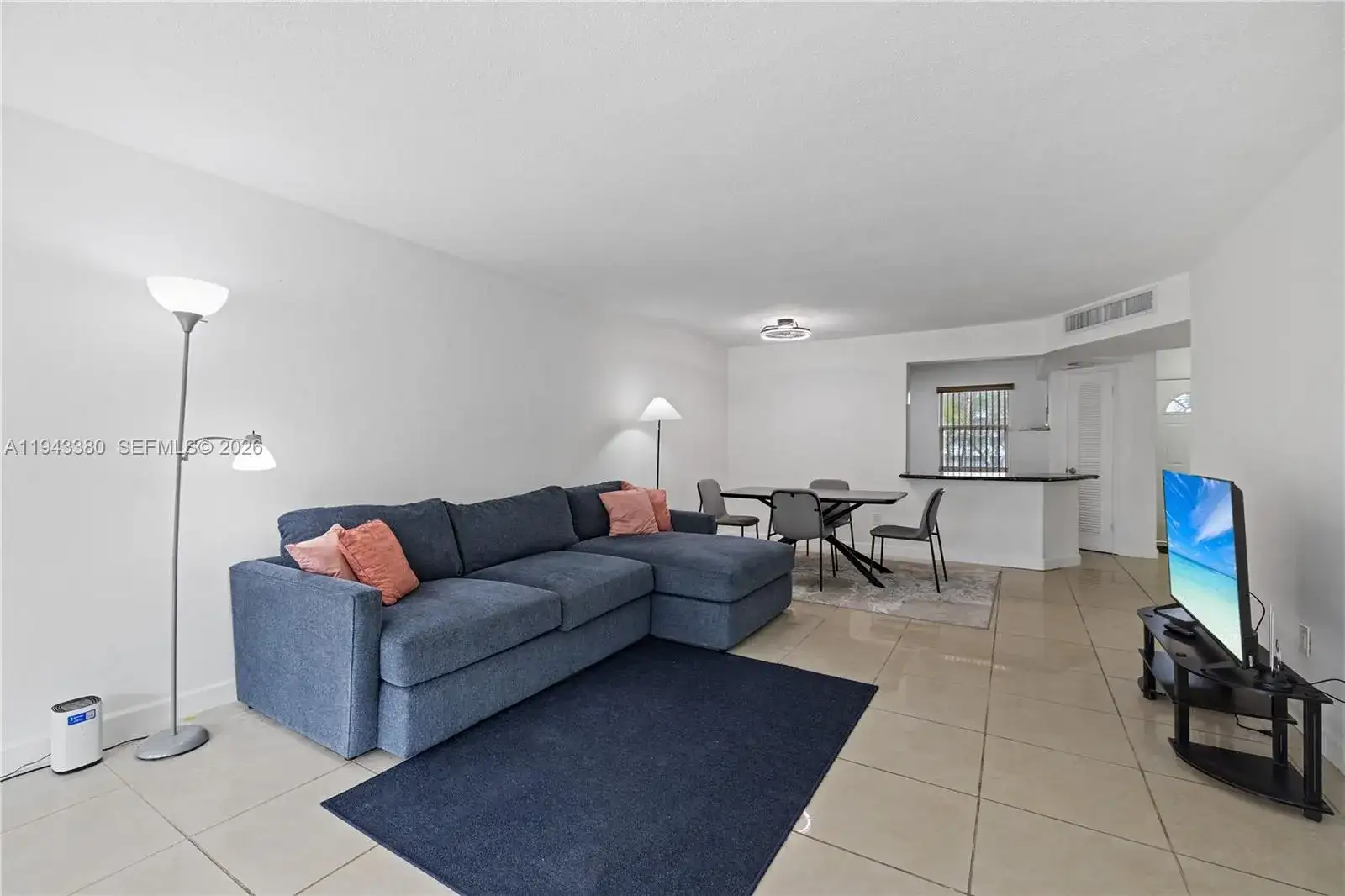 1501 NE 191st St # C216, Miami FL 33179 photo 2