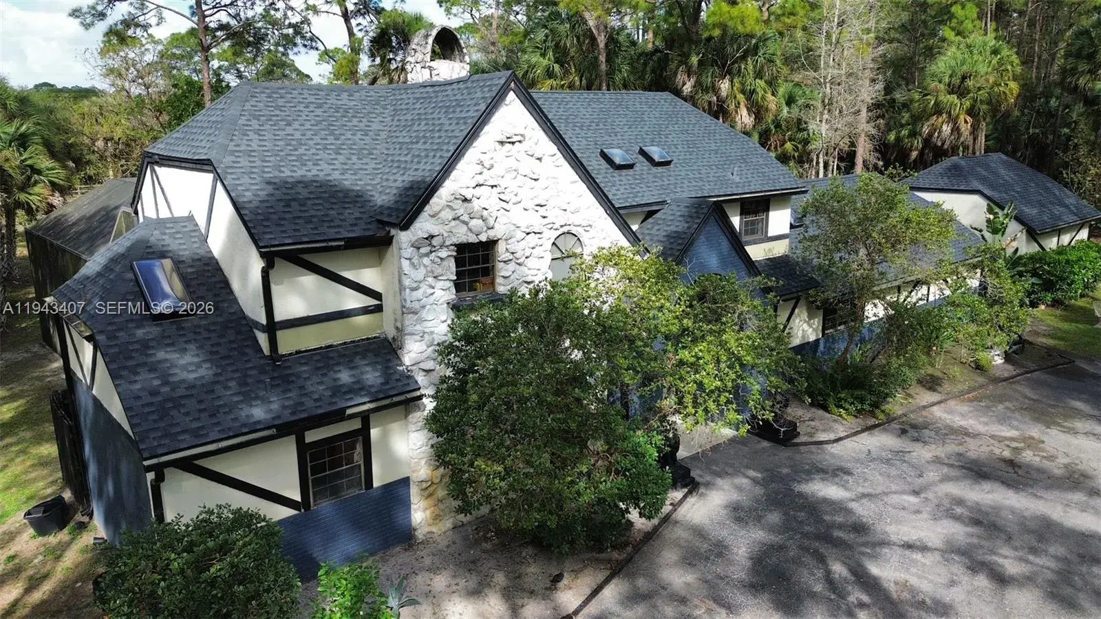 1339 Gallop Dr, Loxahatchee FL 33470