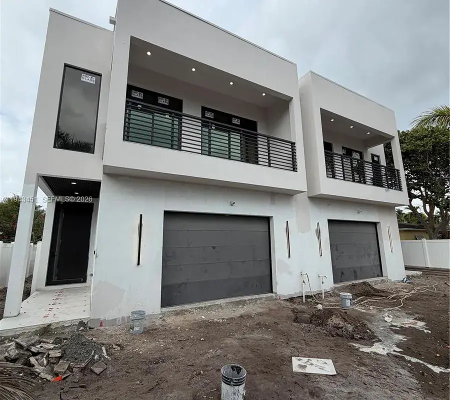1135 NE 11th Ave, Fort Lauderdale FL 33304