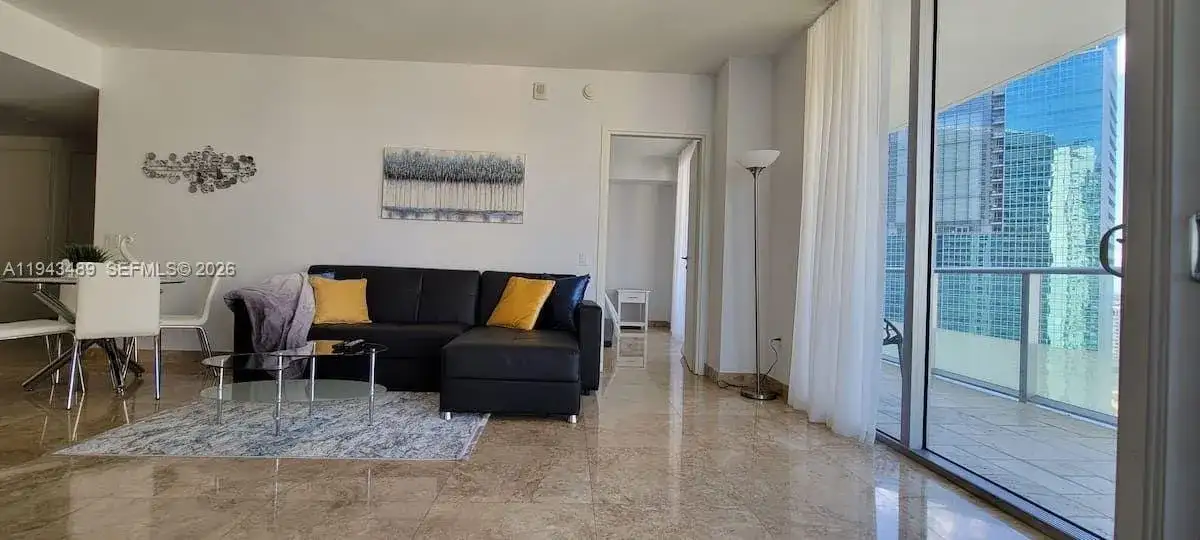 1300 Brickell Bay Dr # 3007, Miami FL 33131 photo 2