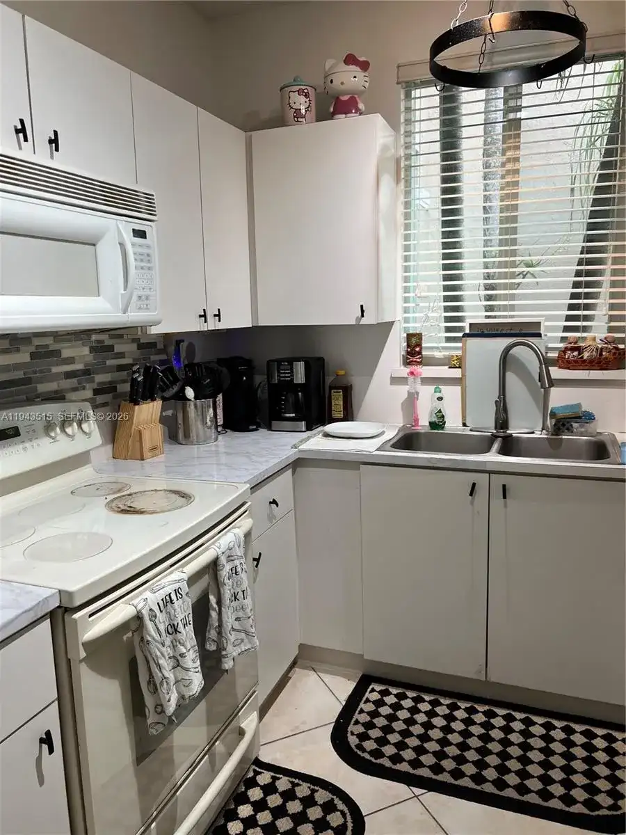 14412 NW 83rd Pl # 14412, Miami Lakes FL 33016 photo 5