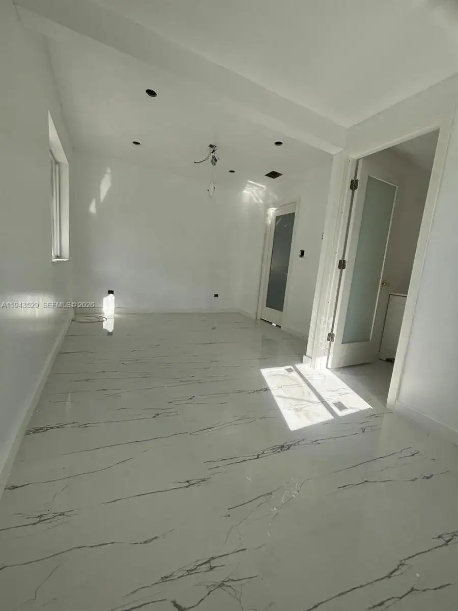 4380 SW 1st St # 1, Miami FL 33134 photo 5