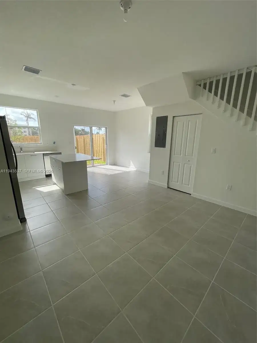 12075 NW 24th Ct, Miami FL 33167 photo 4