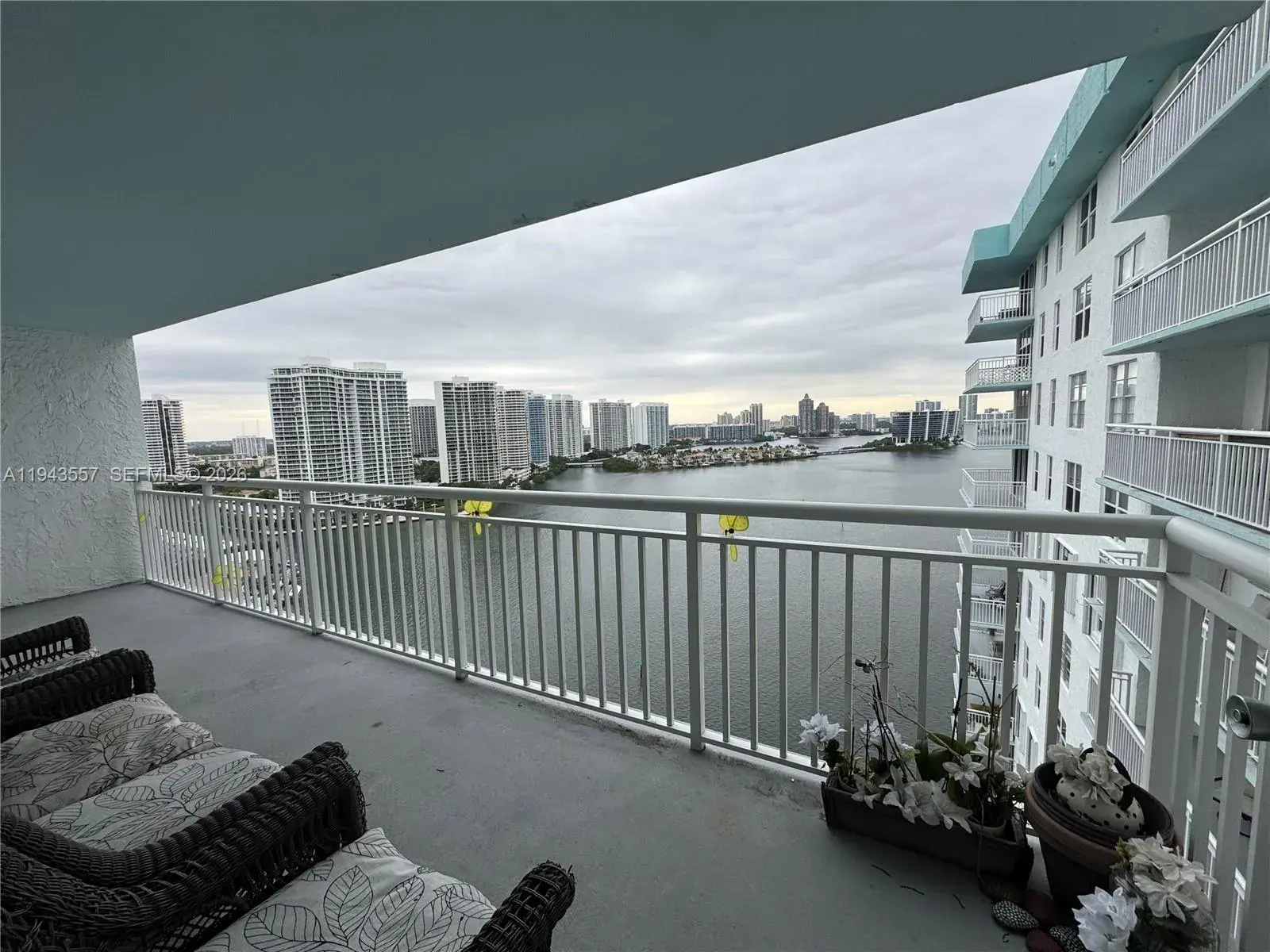 301 174th St # 2201, Sunny Isles Beach FL 33160