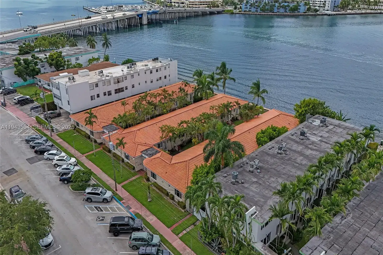 2160 Bay Dr # 2, Miami Beach FL 33141 photo 3