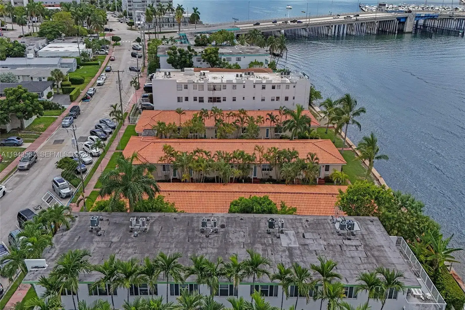 2160 Bay Dr # 2, Miami Beach FL 33141 photo 4