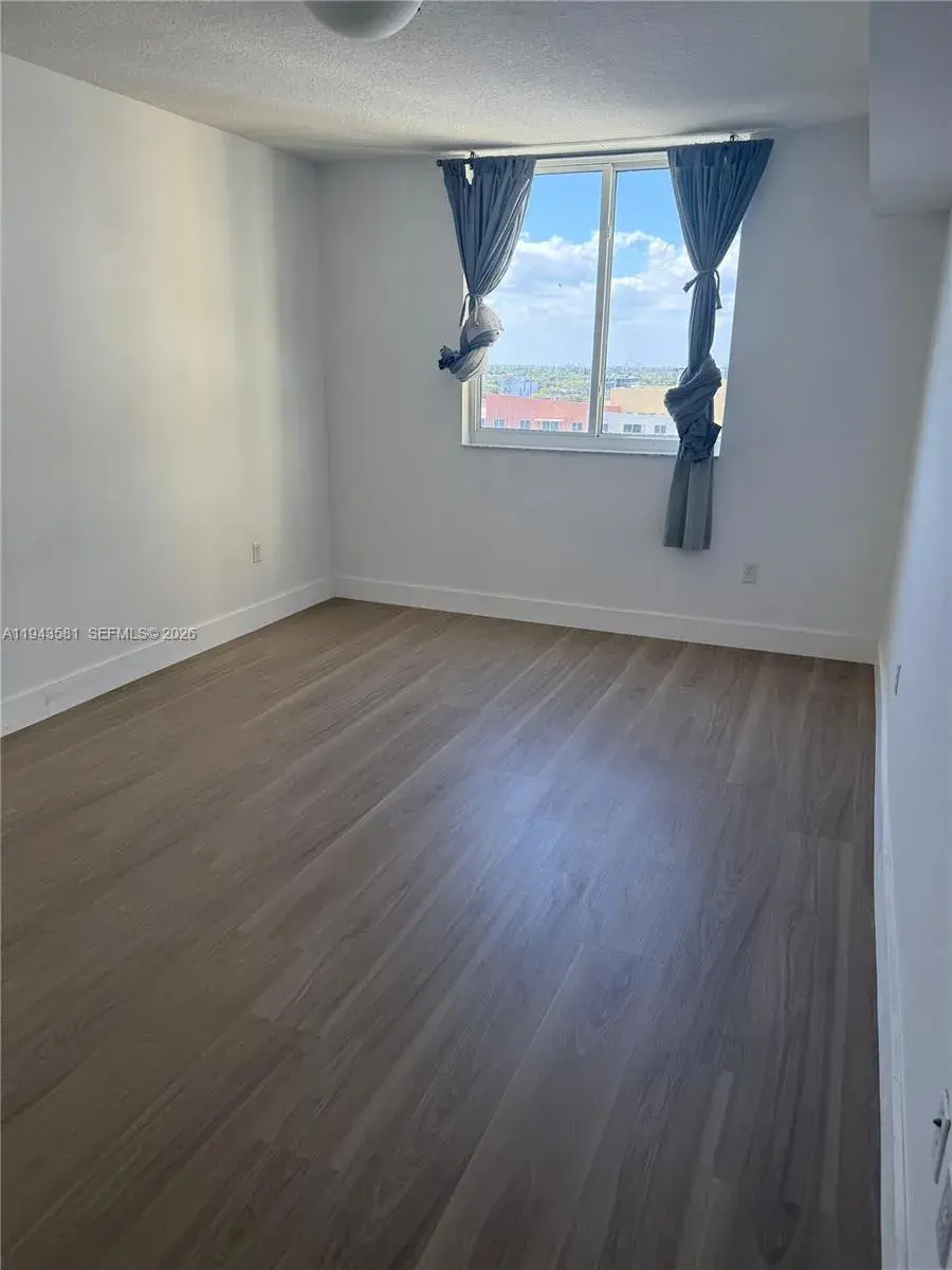 18800 NE 29th Ave # 1027, Aventura FL 33180