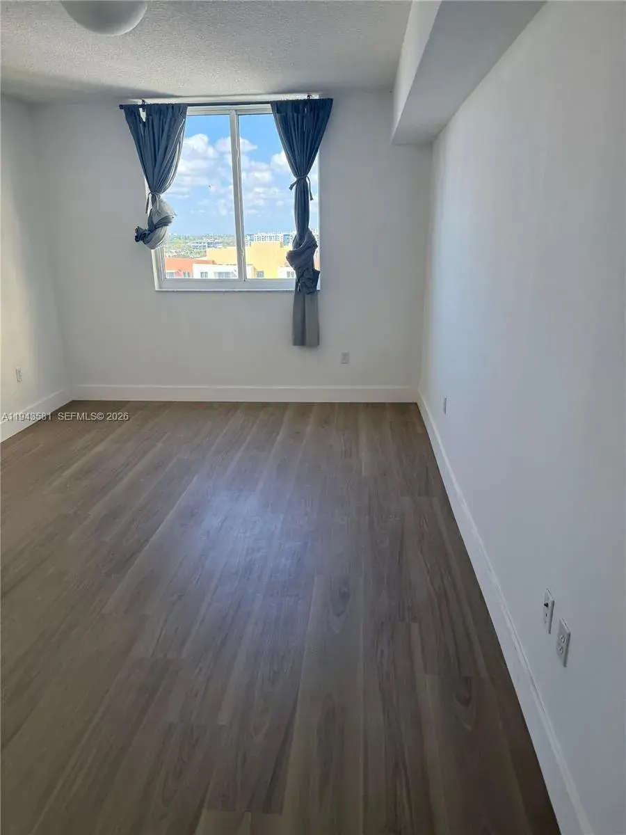 18800 NE 29th Ave # 1027, Aventura FL 33180