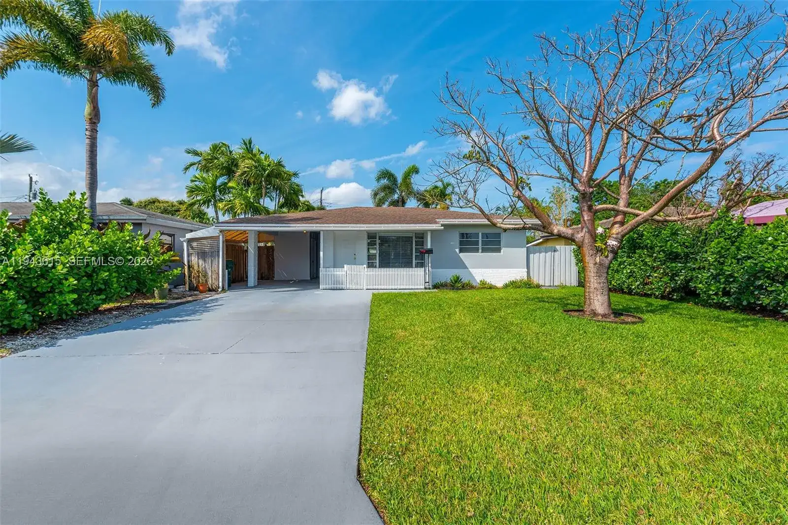 81 NE 47th St, Oakland Park FL 33334 photo 3