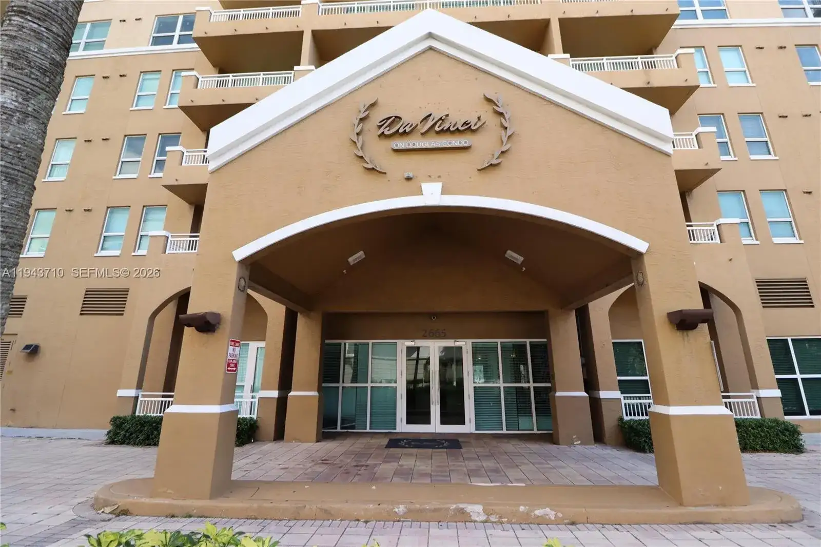 2665 SW 37th Ave # 908, Miami FL 33133 photo 2