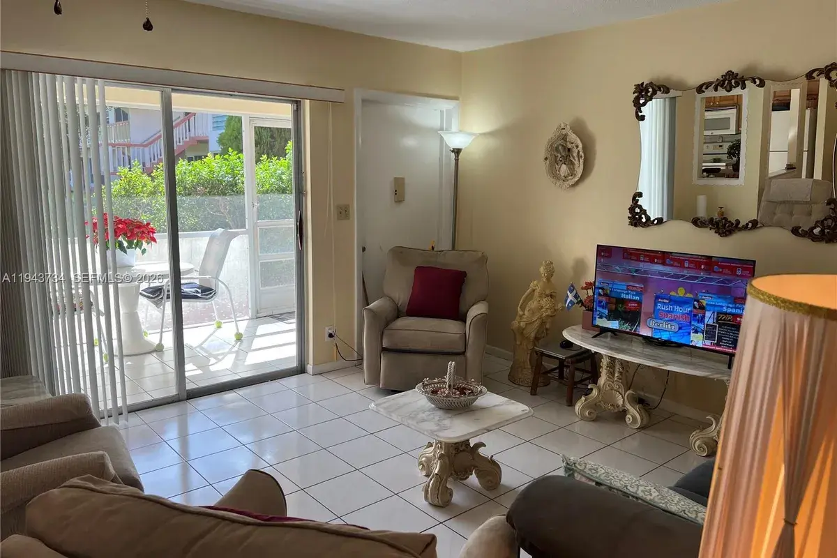 5300 Washington St # G123, Hollywood FL 33021