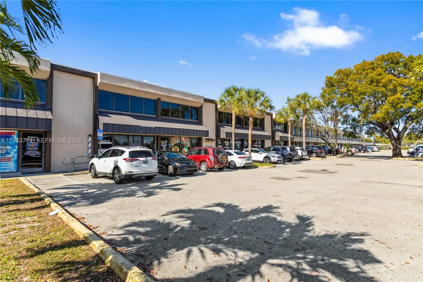 2025 N Dixie Hwy, Pompano Beach FL 33060