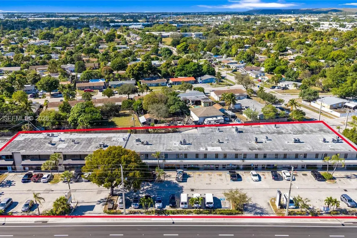 2025 N Dixie Hwy, Pompano Beach FL 33060