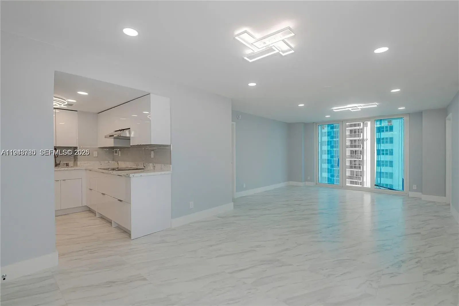 3180 S Ocean Dr # 706, Hallandale Beach FL 33009