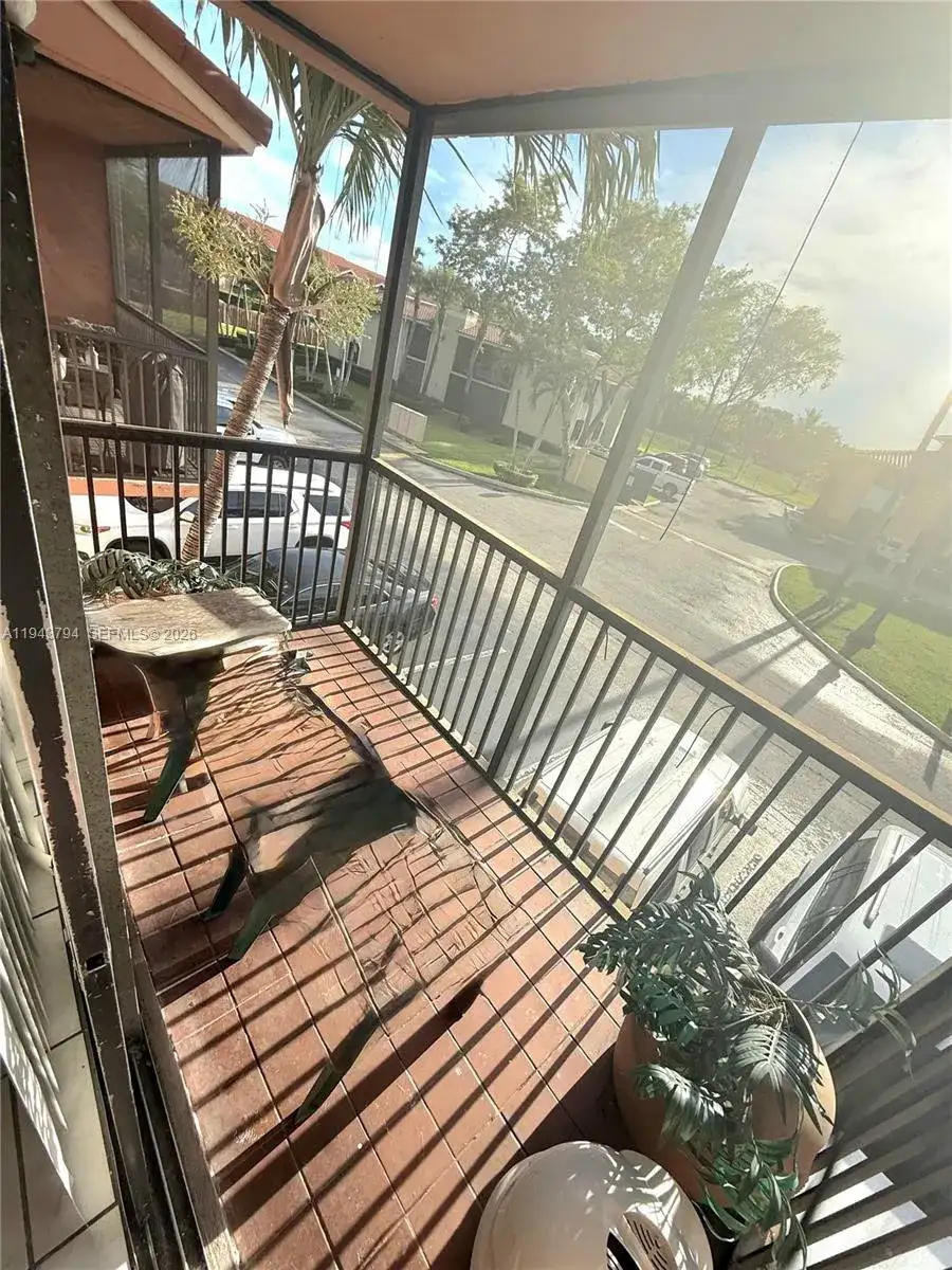 9902 Hammocks Blvd # 60, Miami FL 33196 photo 5