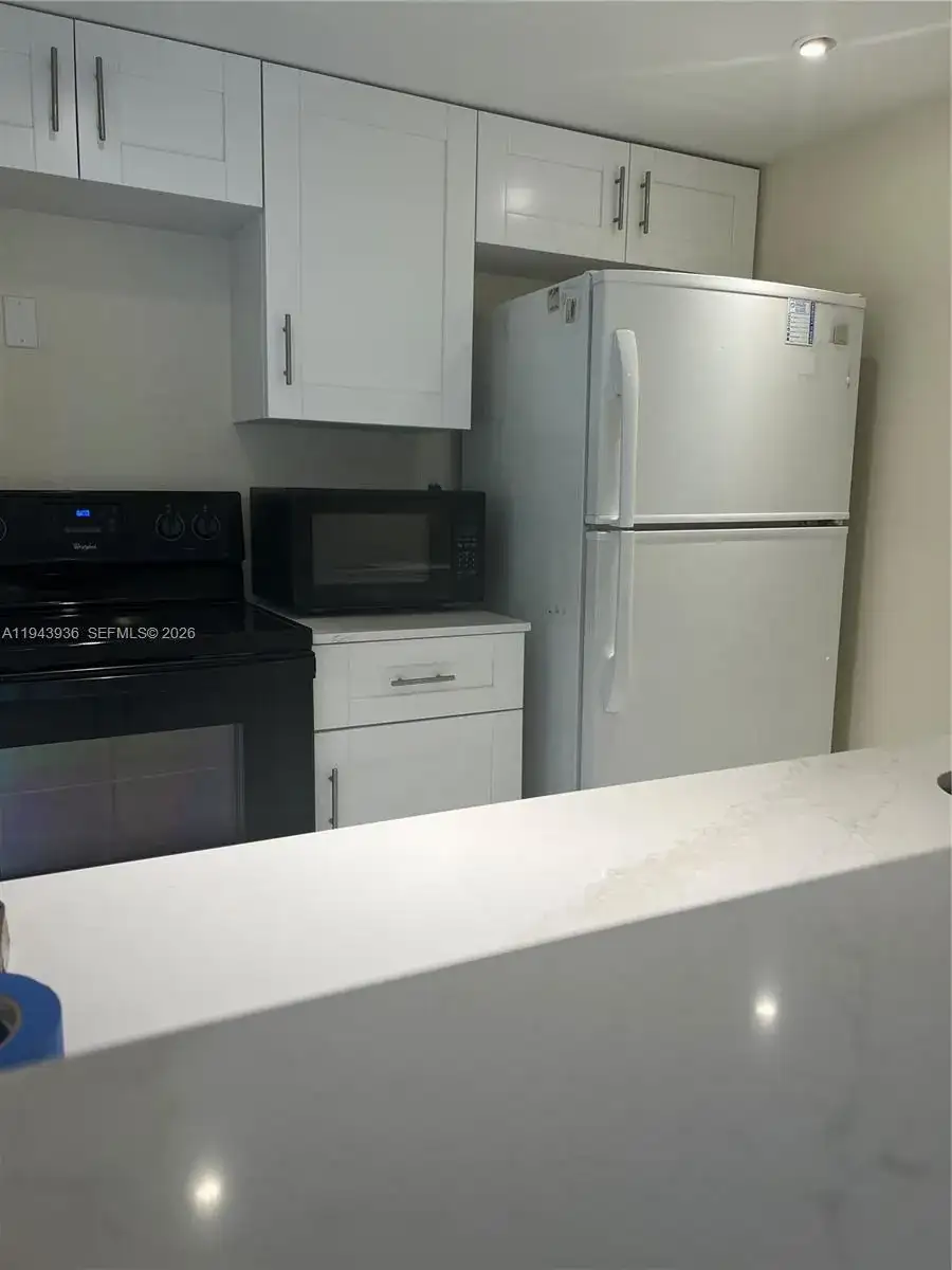 260 NW 107th Ave # 212, Miami FL 33172 photo 5