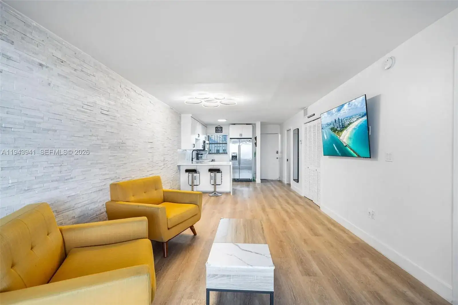 1331 Lincoln Rd # 1403, Miami Beach FL 33139 photo 2