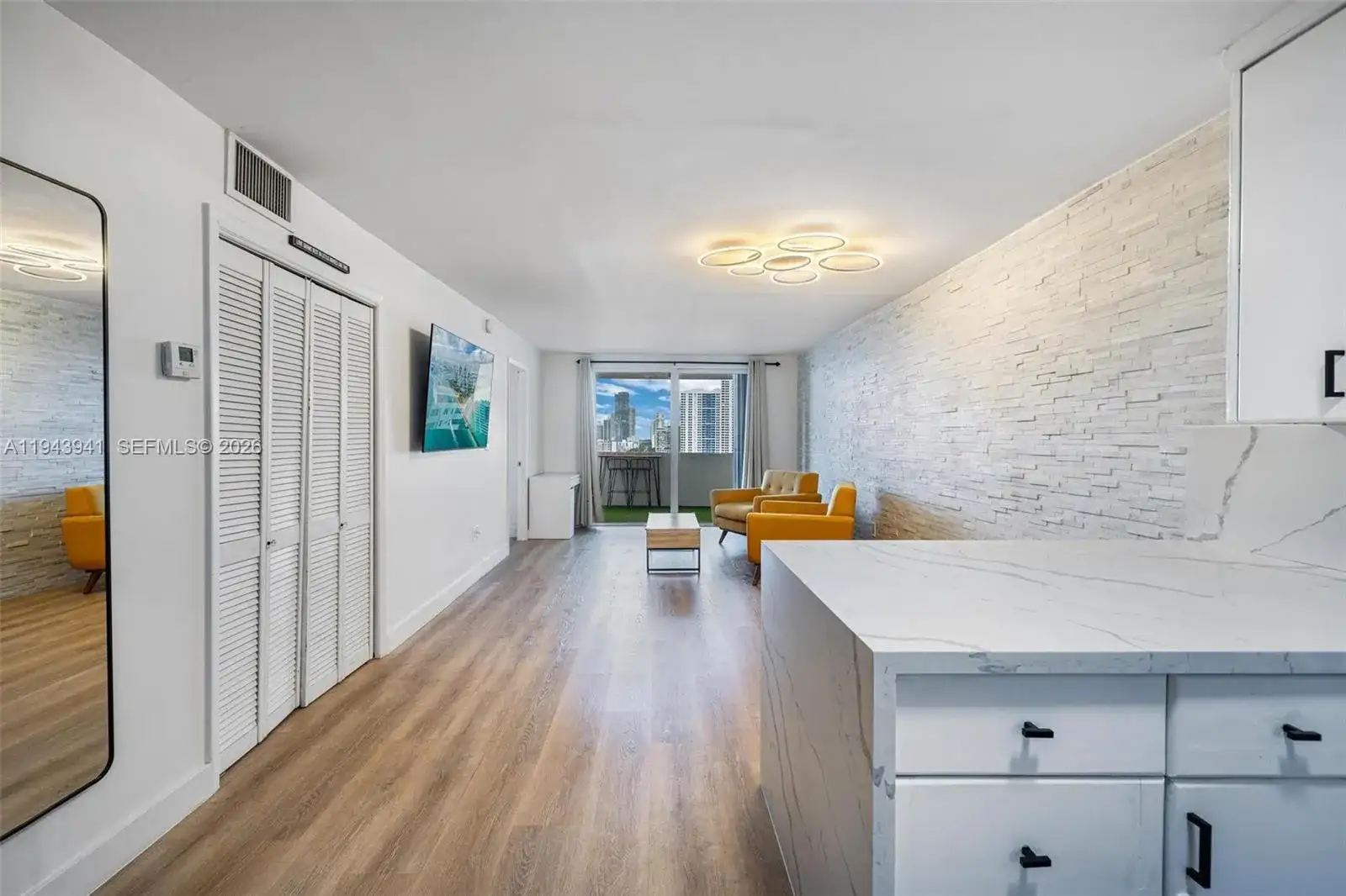 1331 Lincoln Rd # 1403, Miami Beach FL 33139 photo 4